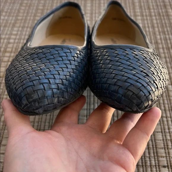 Trotters Woven Navy Blue Heeled Loafers Dress Shoes, Size 10 Wide - Picture 3 of 11